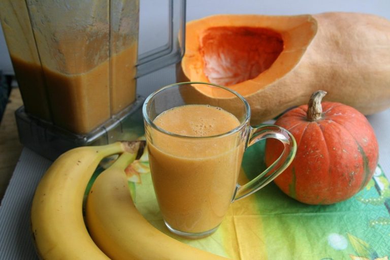 Sucuri și Smoothie-uri din Bogățiile Toamnei – Rețete sănătoase și idei de detox