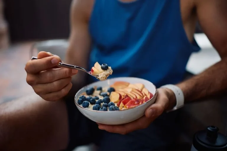 Nutriție pentru sportivi ce mănânci înainte de antrenament